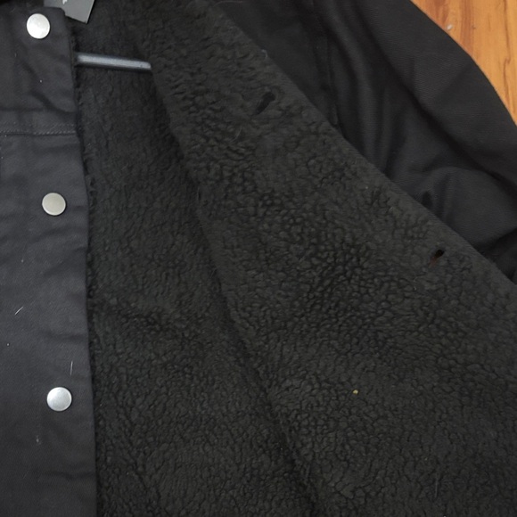Classic Men's Black Shirt Jacket - Picture 3 of 3